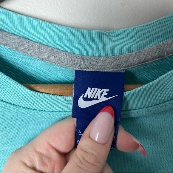 [Nike] Women's Blue Drawstring Waist Crewneck Pullover Sweatshirt TINY FLAWS - Picture 5 of 10